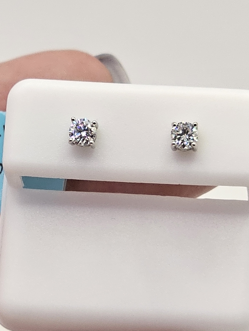0.44tcw Moissanite Studs S925